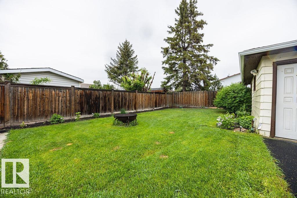 17932 93 AV NW - 36
