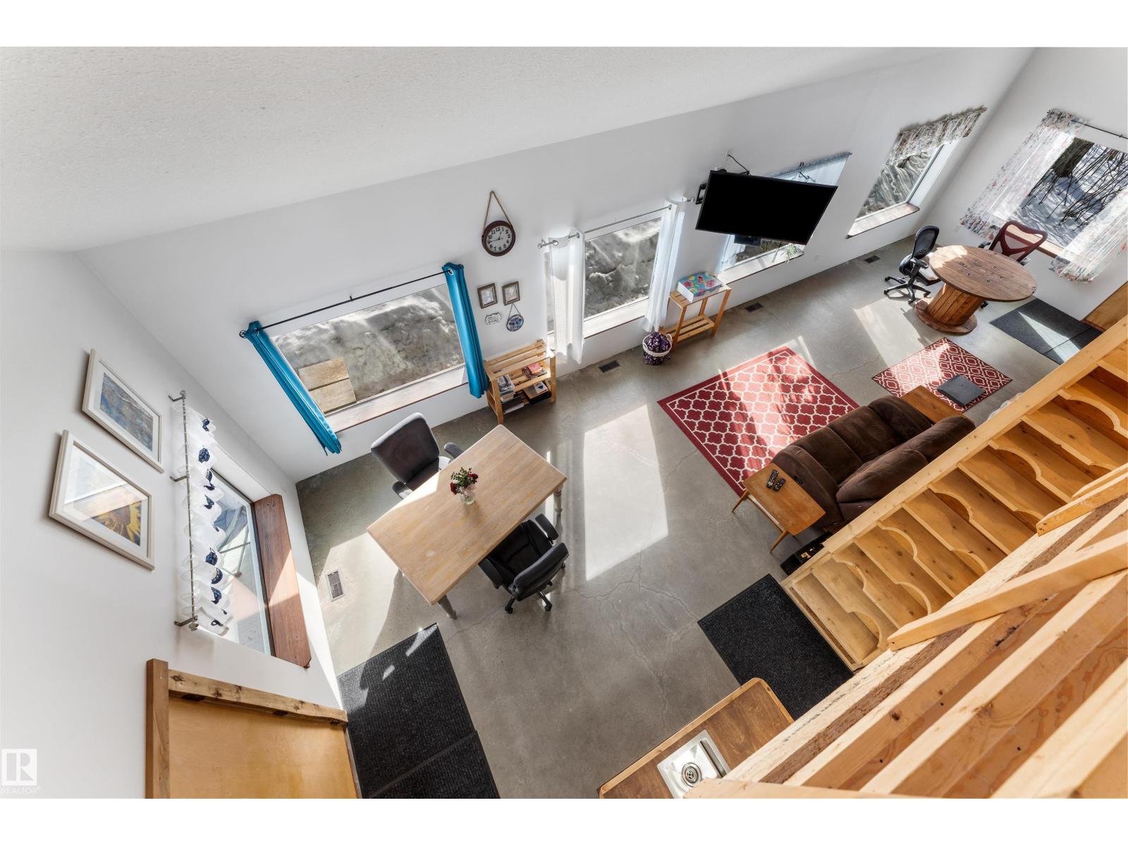 #14 53301 RGE ROAD 32 - 32