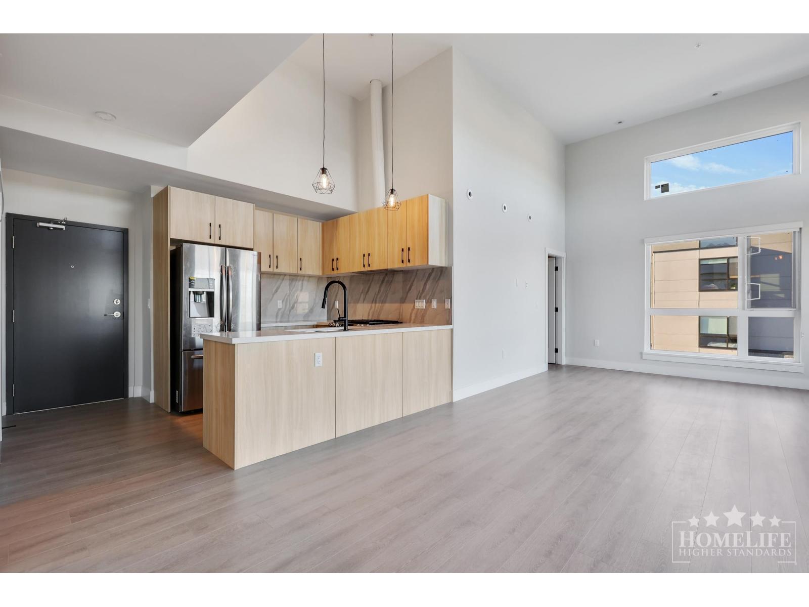 302 14858 60 AVENUE, Surrey