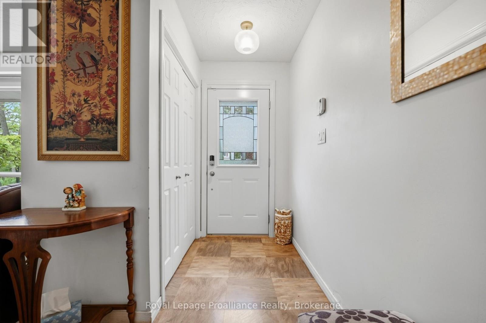 51 SELENA AVENUE - 5