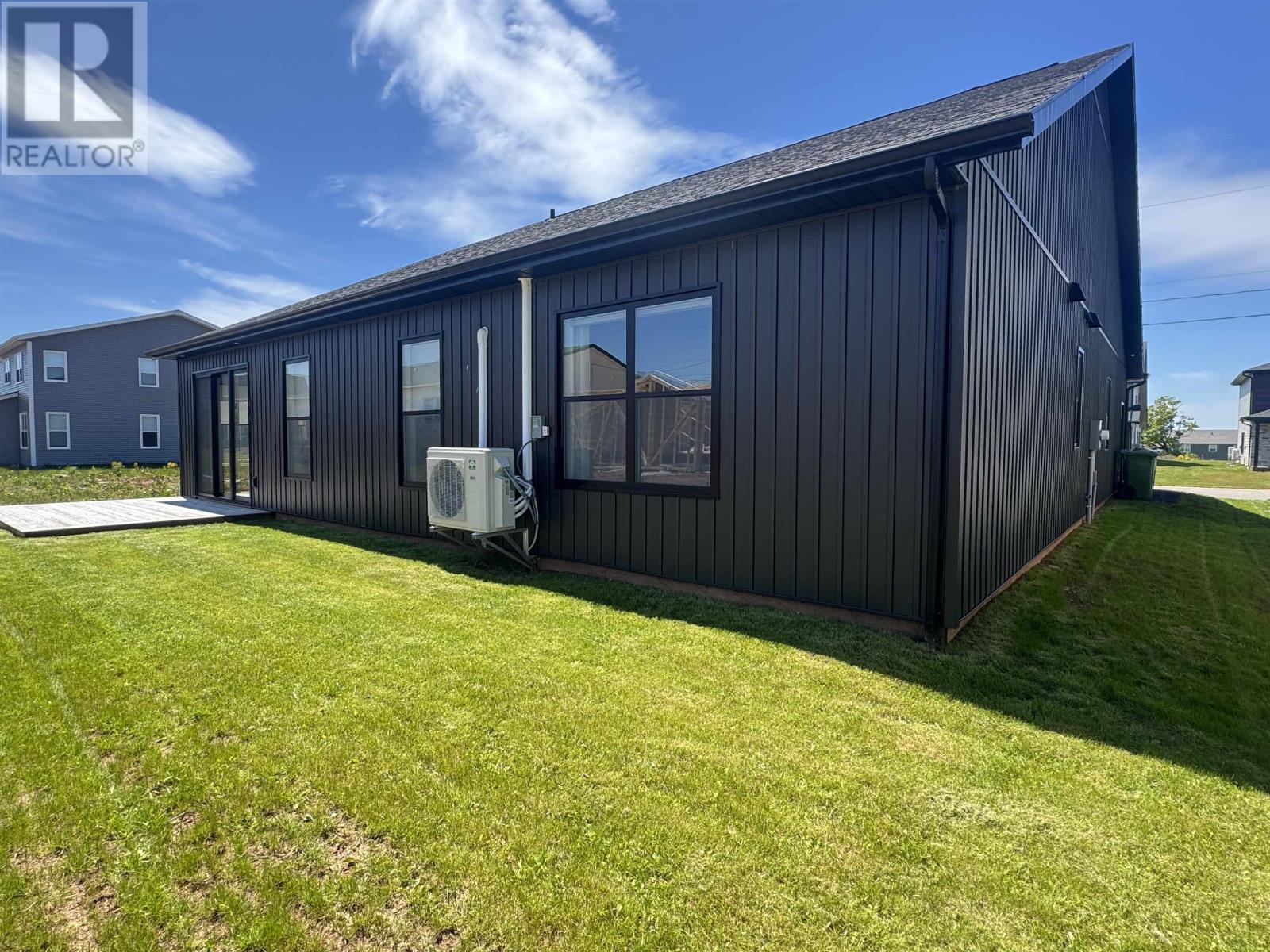 18 Neill Drive - 5