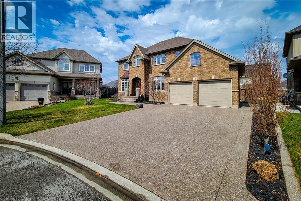 13 ALEX GRANT Place - 4