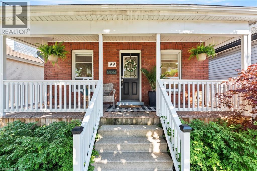 99 EDGEMONT Street N - 4