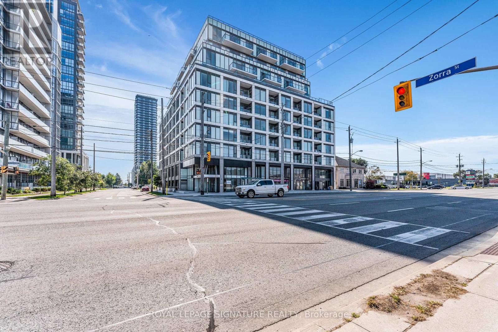 #317 1195 THE QUEENSWAY - 31