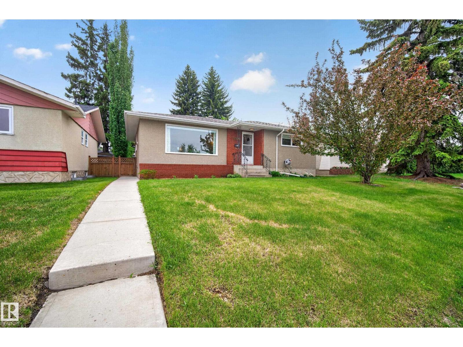 7307 86 AV NW - Image 2