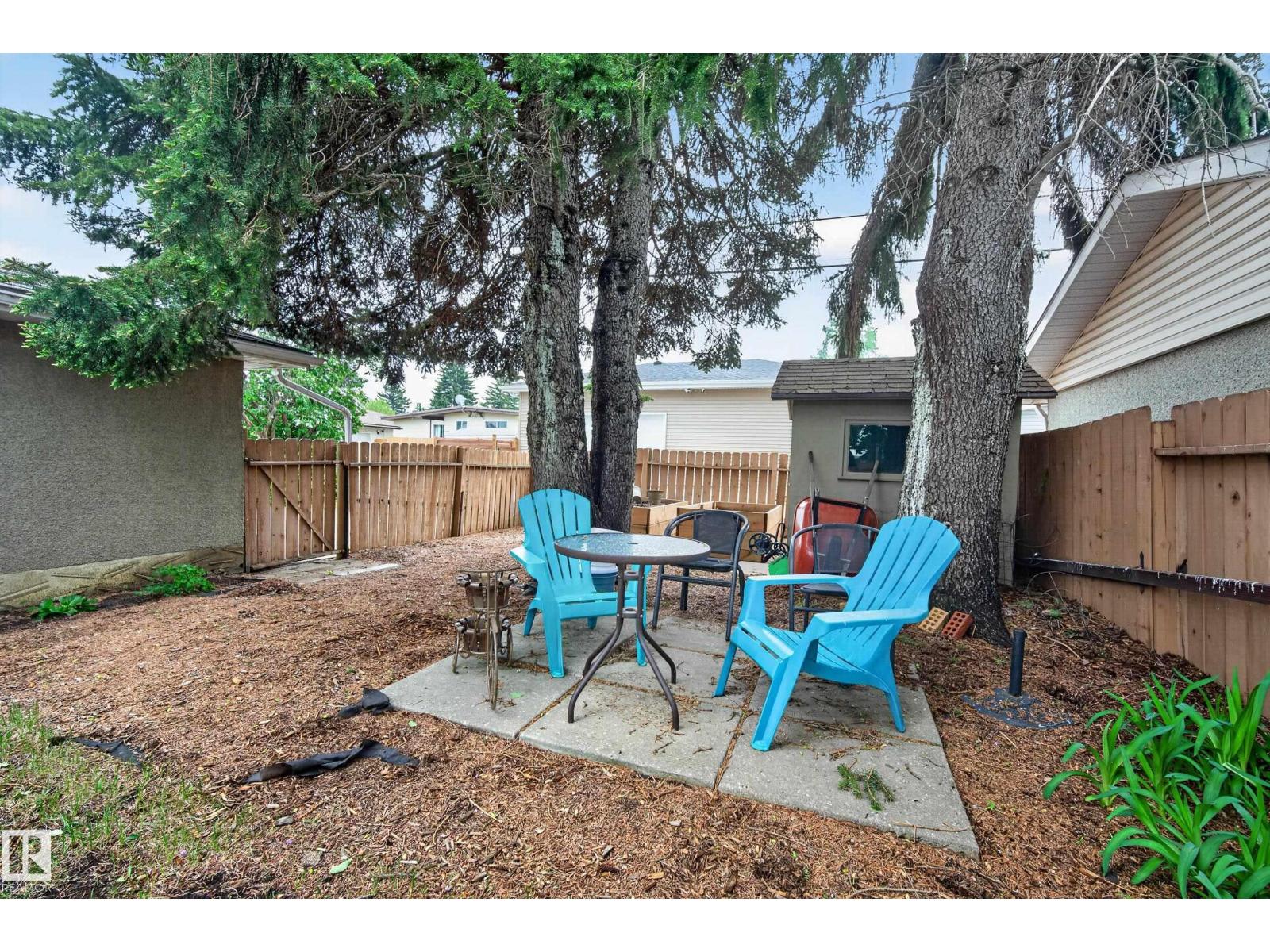 7307 86 AV NW - 47