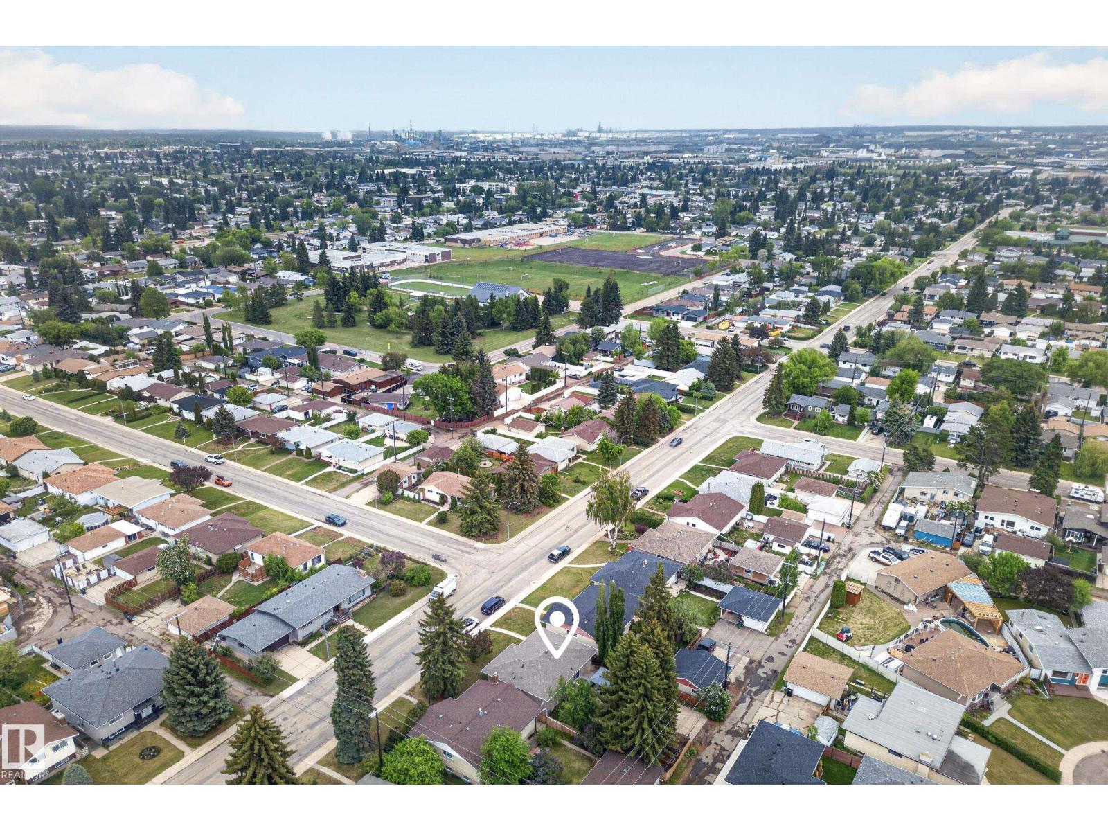 7307 86 AV NW - 54