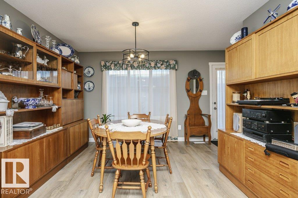 1537 SANDSTONE BV — photo 24