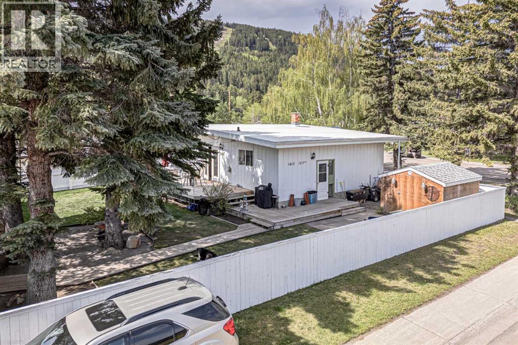 1813 123 STREET - 40