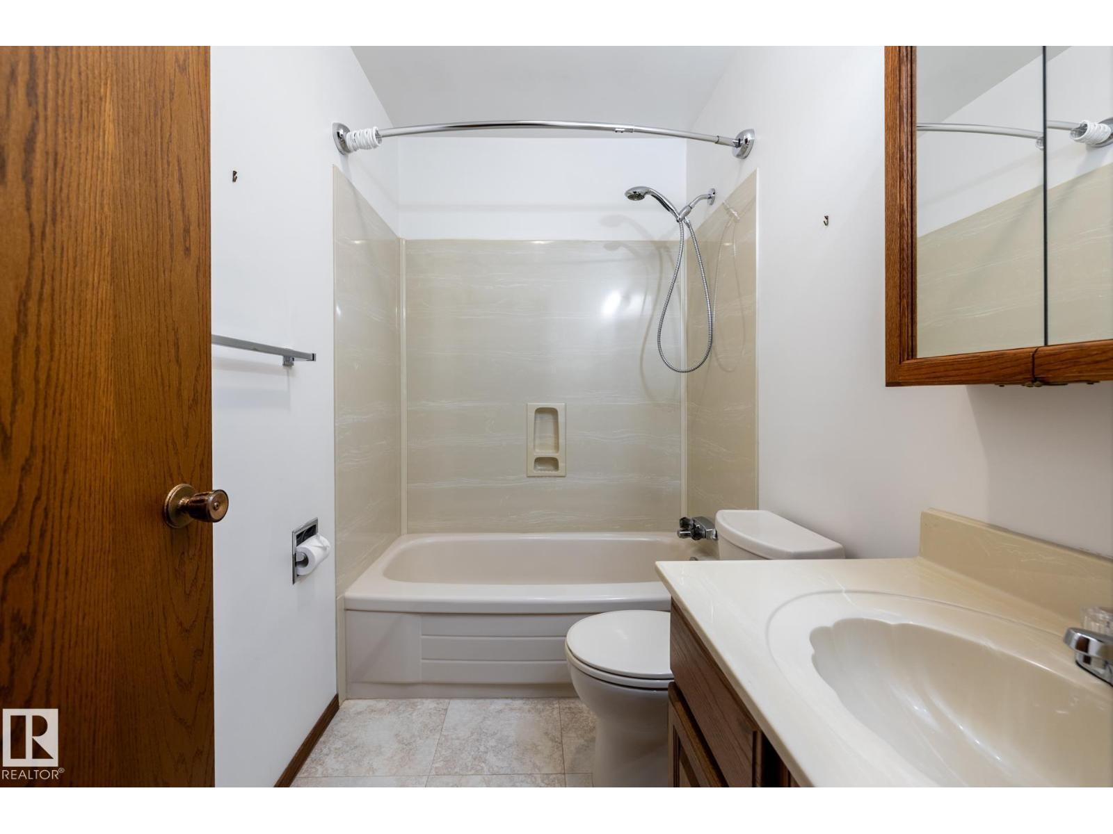 2609 49 ST NW - 23