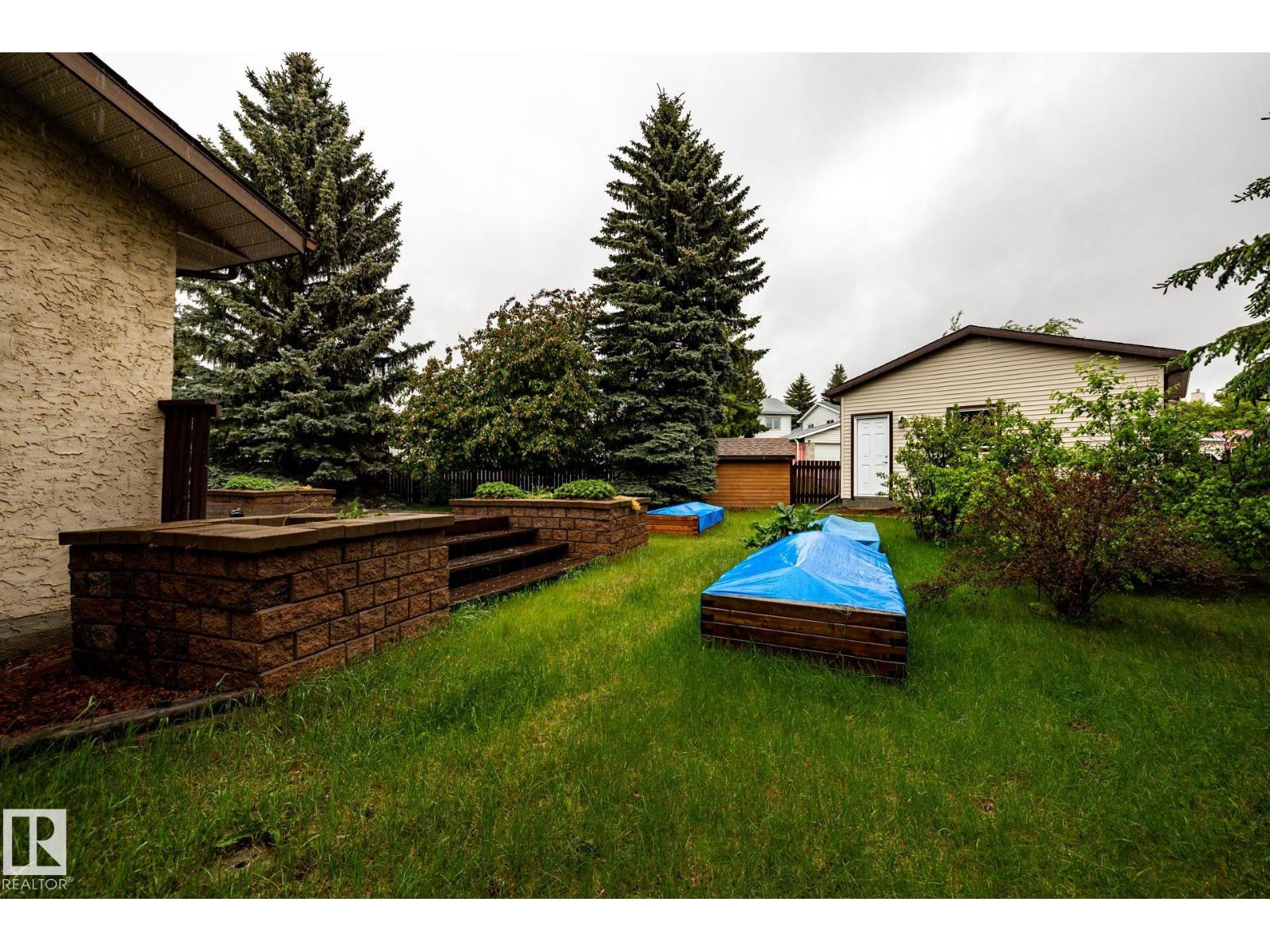 2609 49 ST NW - 41