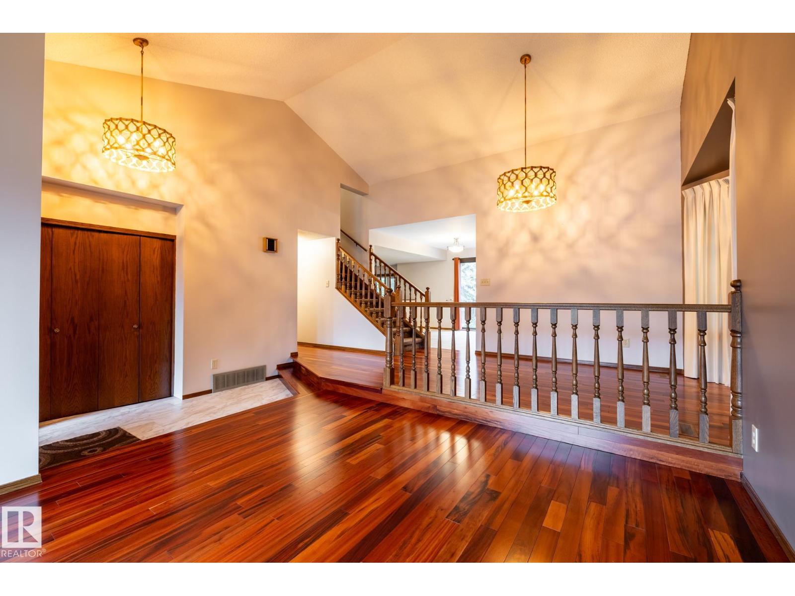 2609 49 ST NW - 5