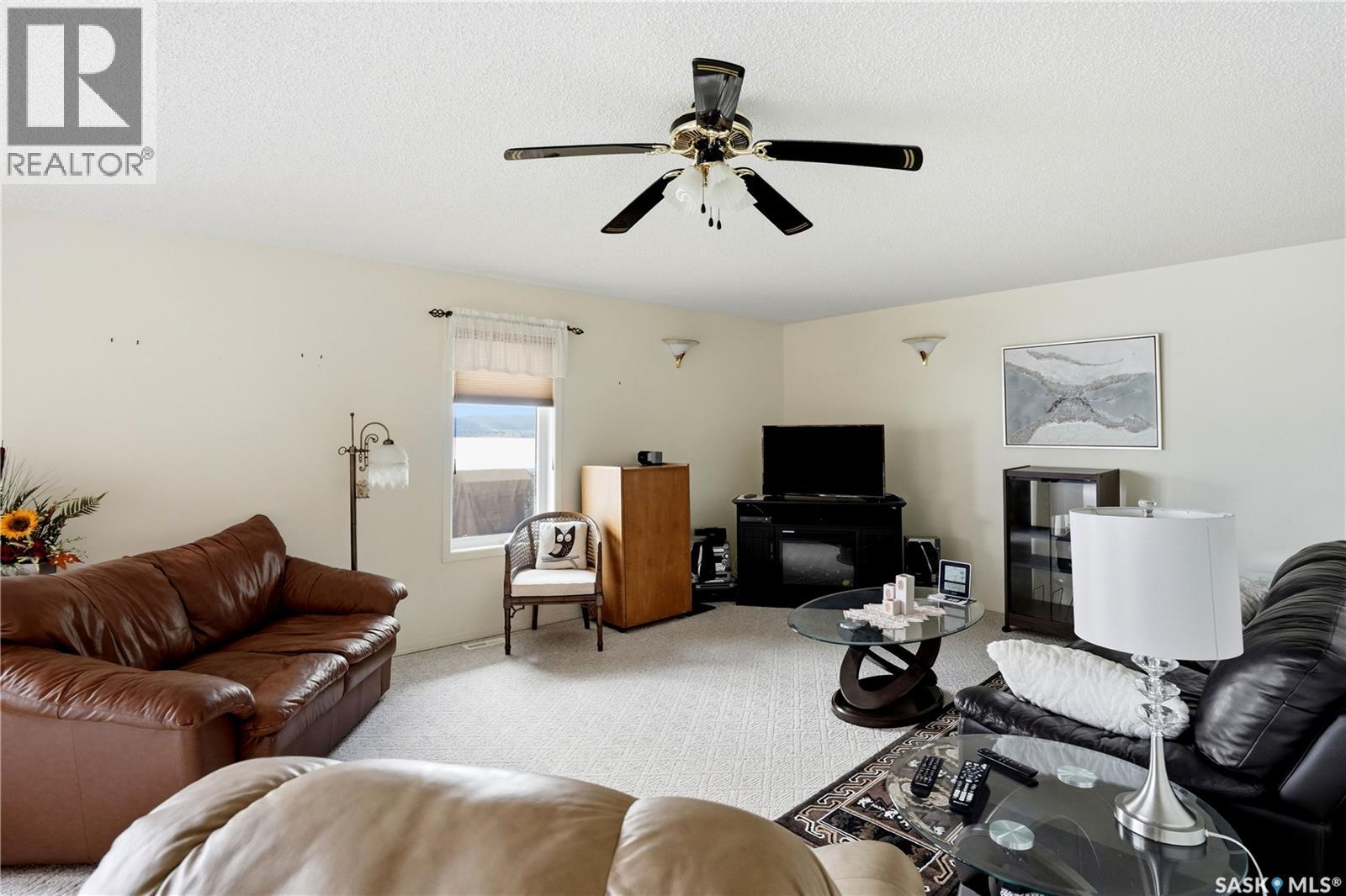 396 Pasqua Lake ROAD - 10