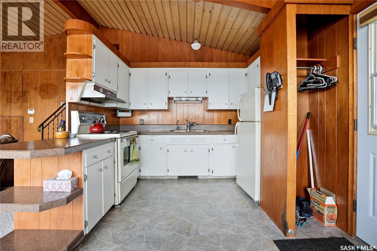 396 Pasqua Lake ROAD - 4