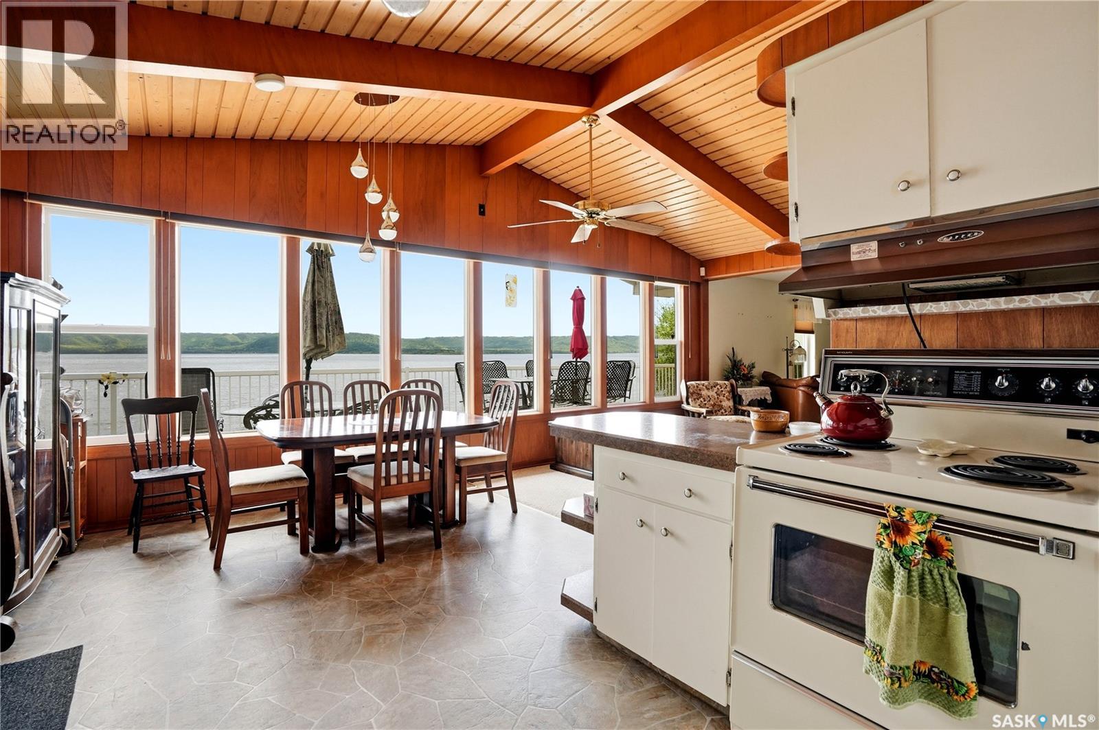 396 Pasqua Lake ROAD - 5