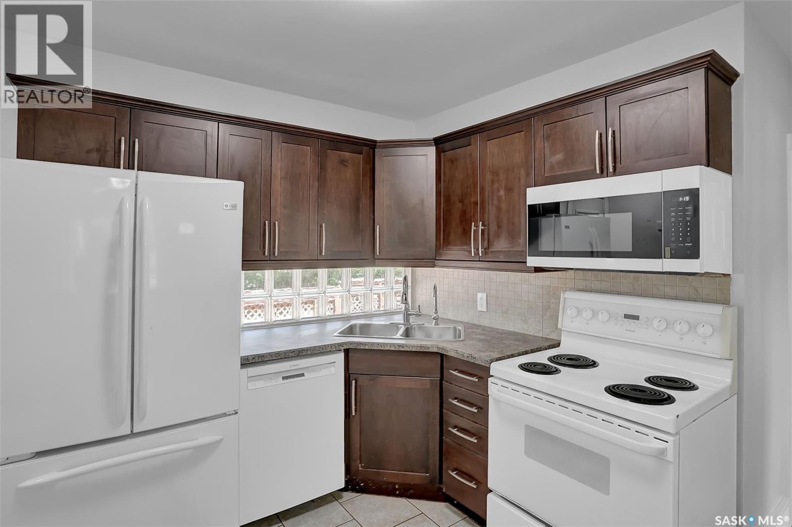 1357 Aberdeen STREET - 12