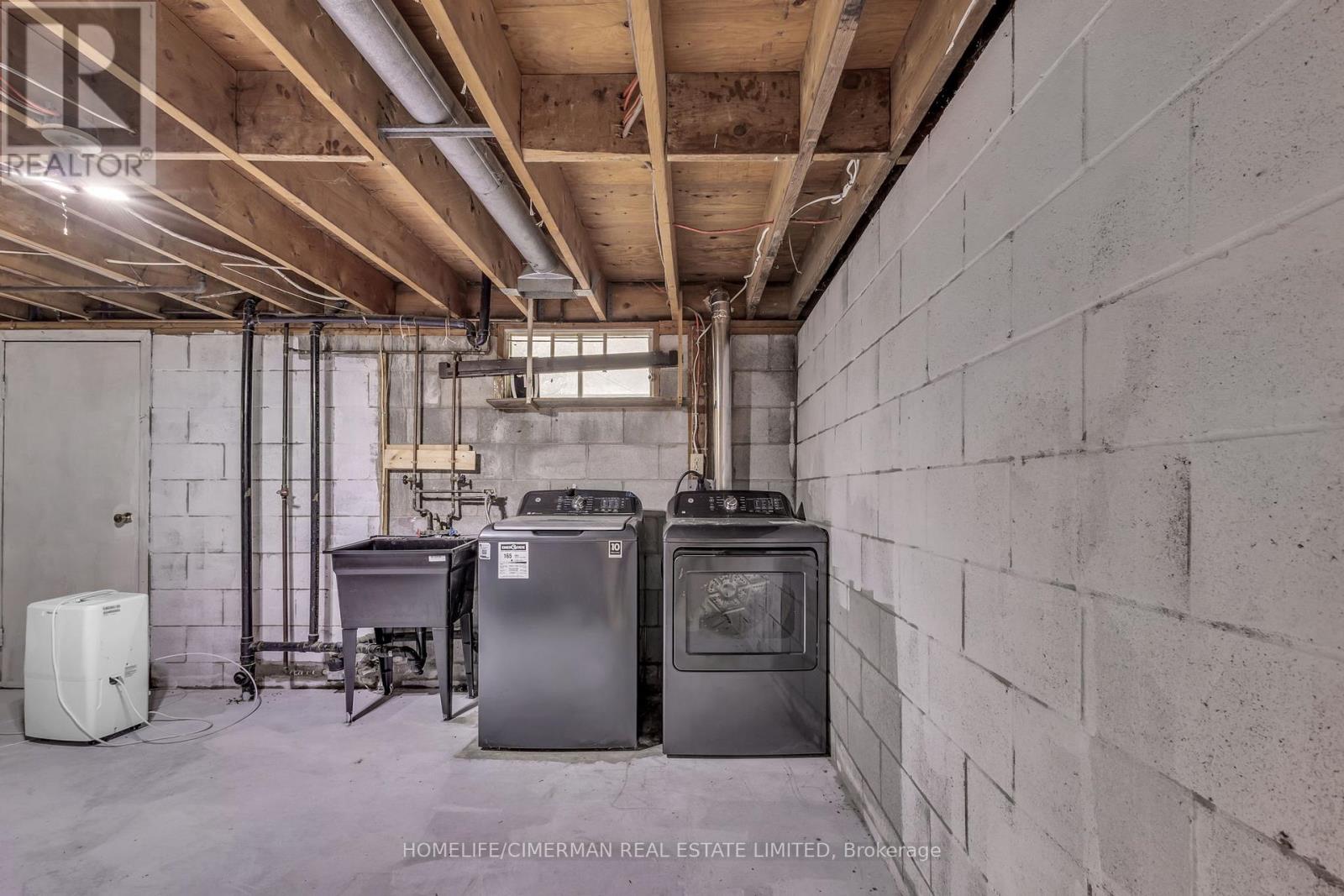 406 GREY STREET - 45