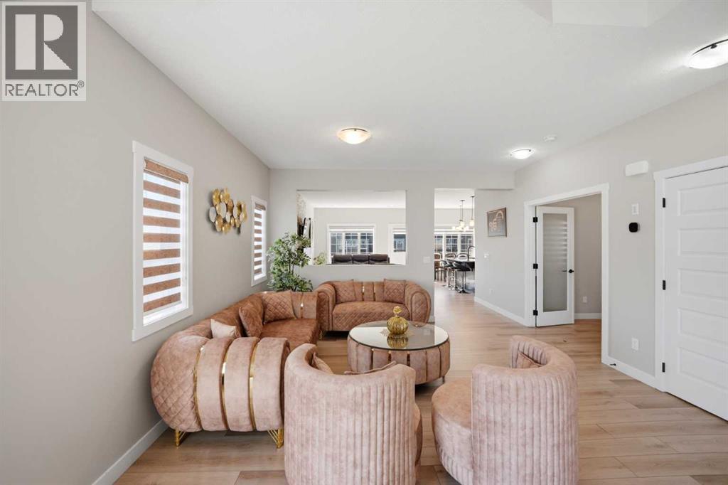 106 Homestead Crescent NE - 10