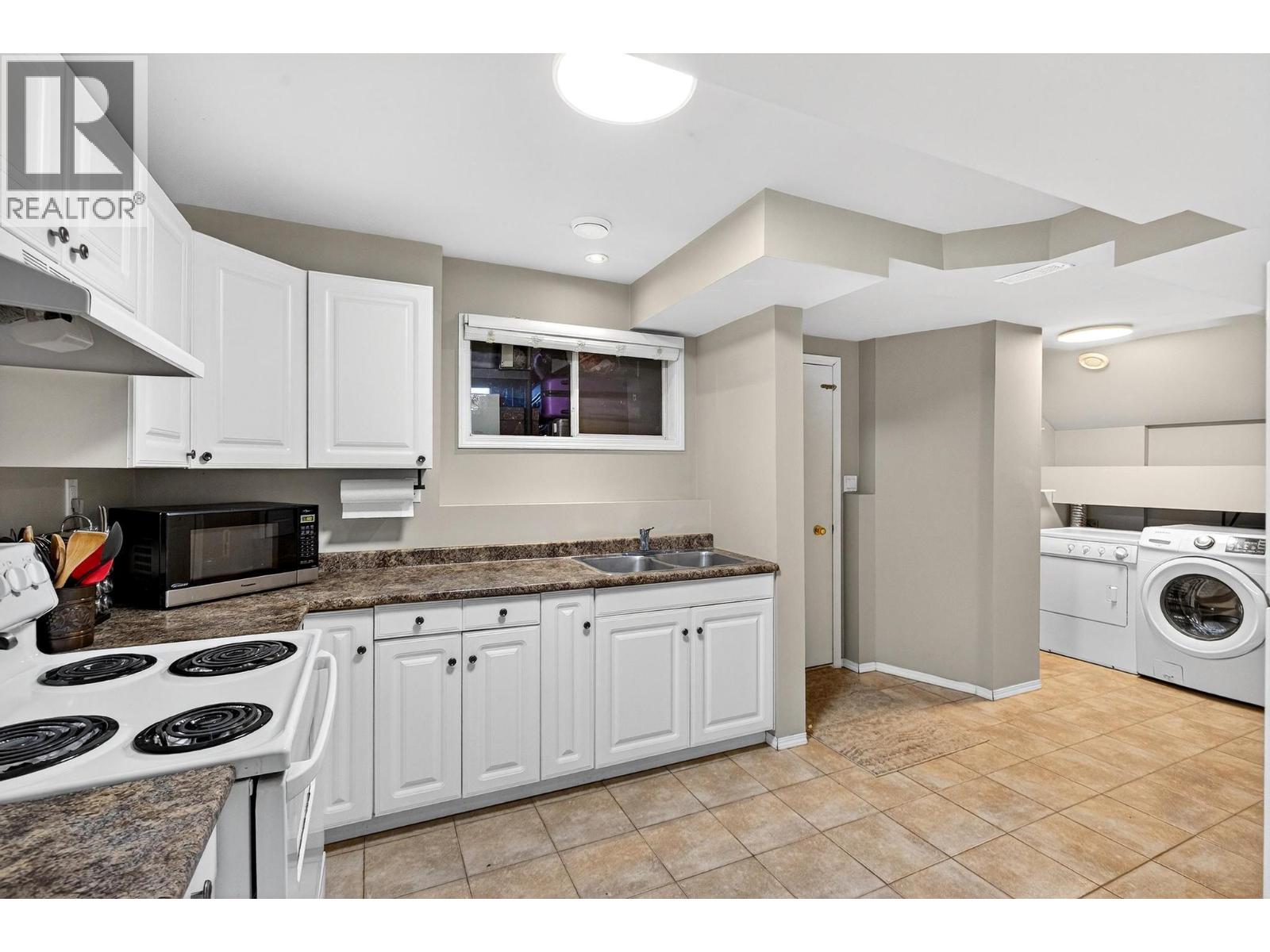 300 Langford Road - 31