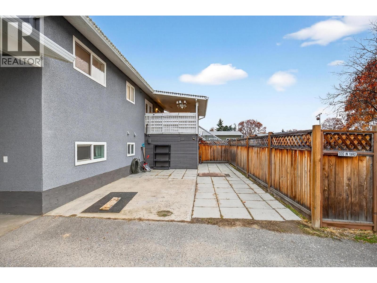 300 Langford Road - 44