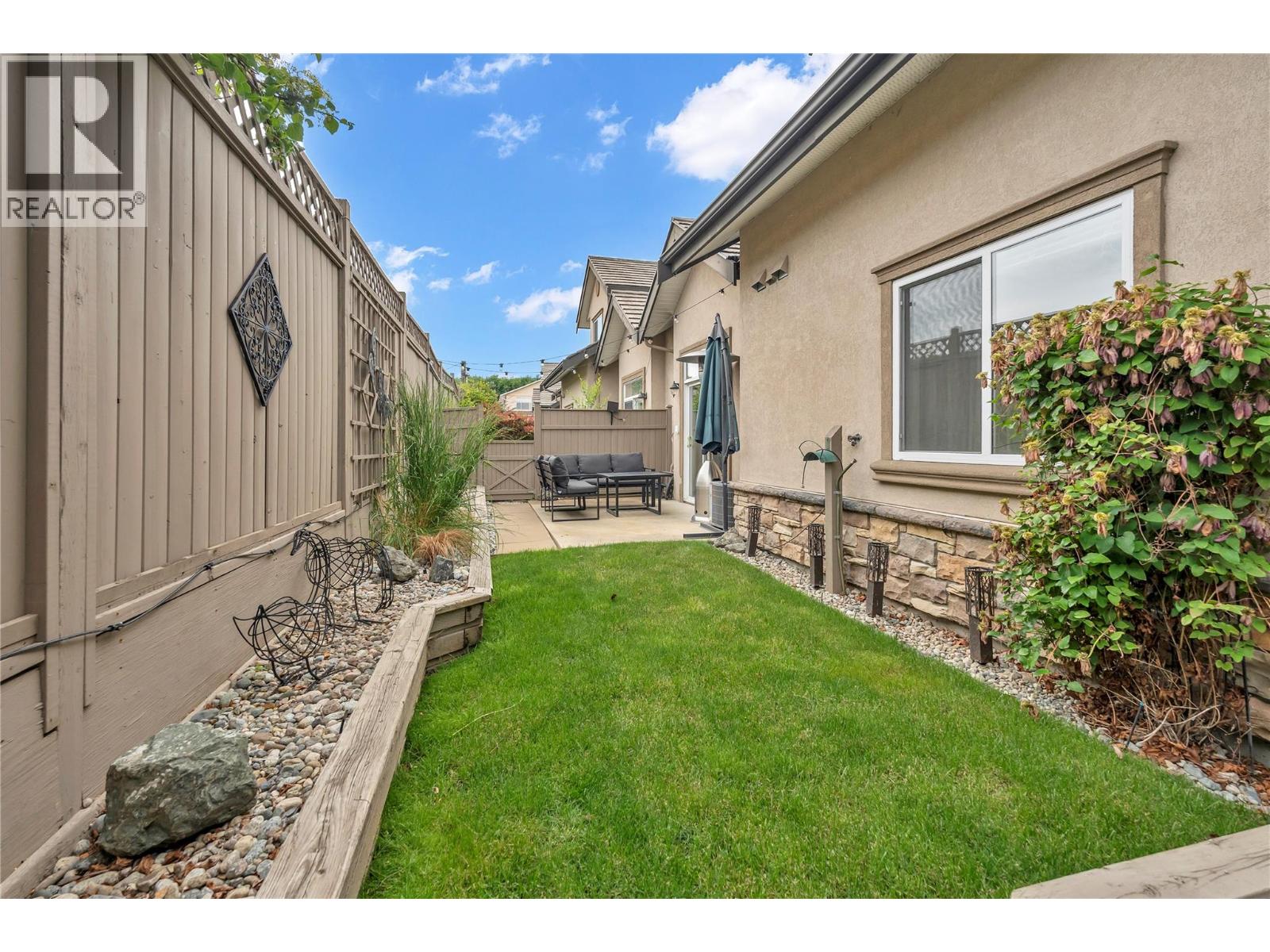 #109 1078 Burnaby Avenue - 24