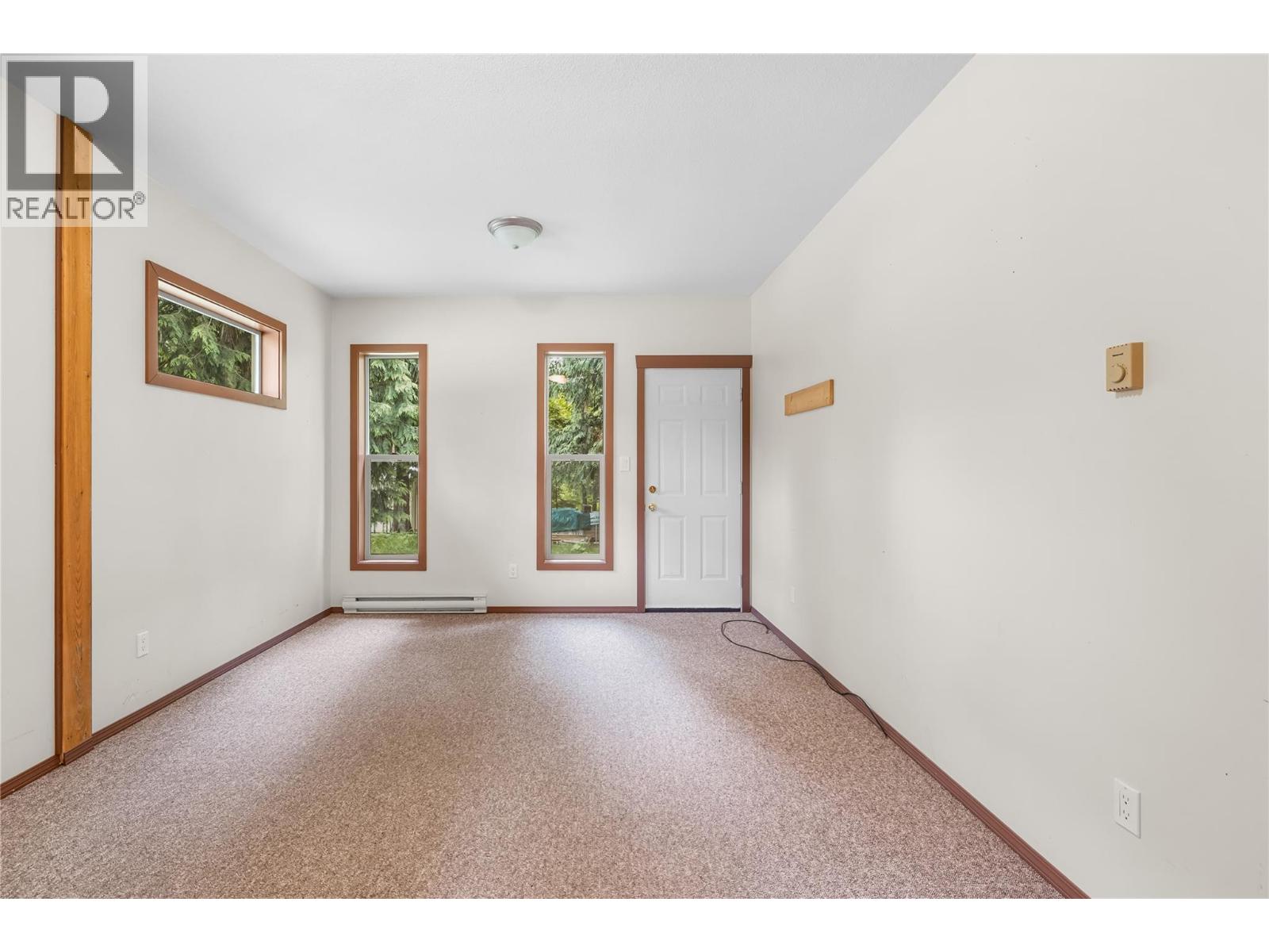 16424 Wadds Road, Crawford Bay