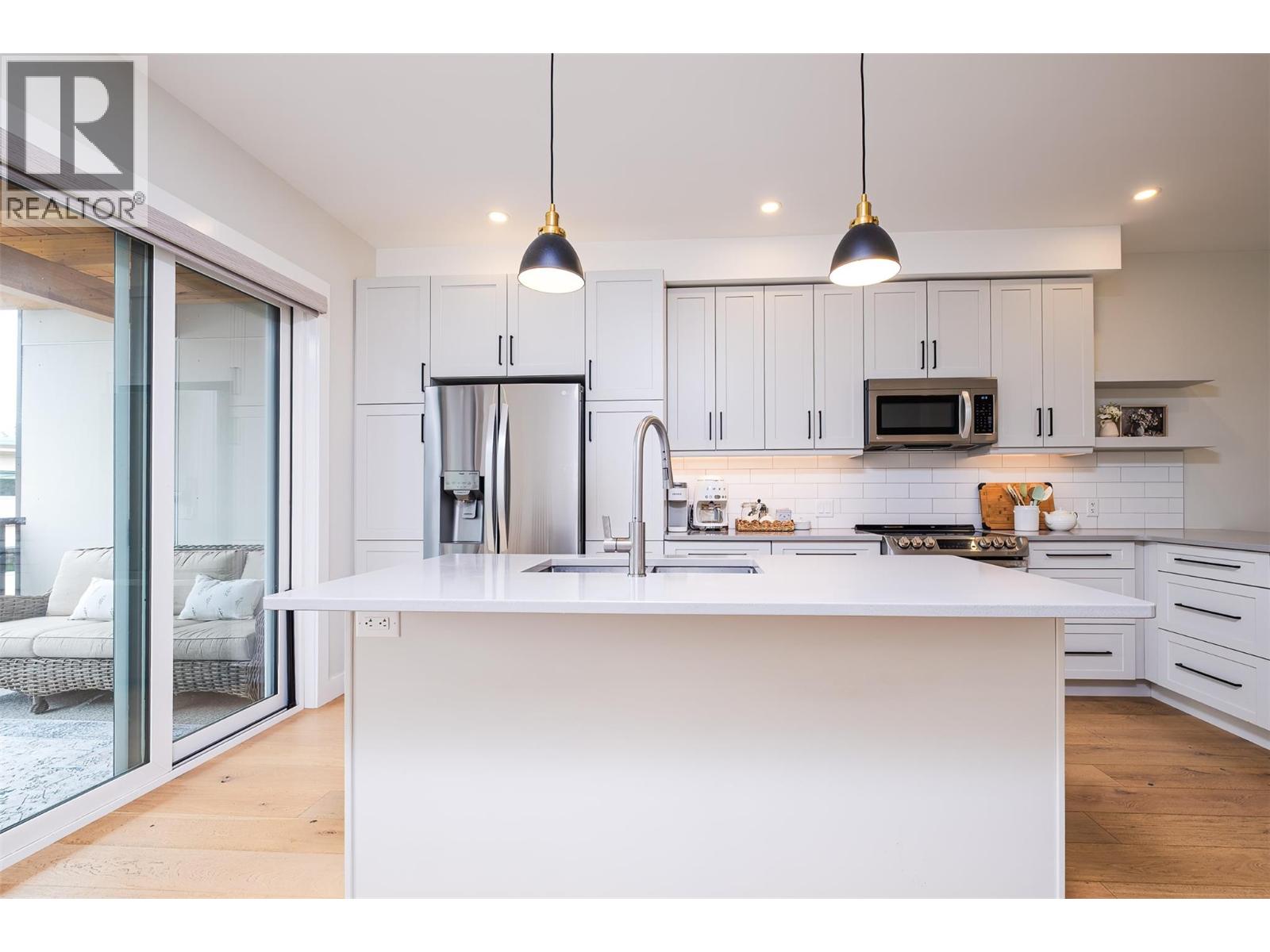 2452 WASHINGTON Street Unit# 4, Rossland