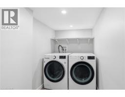 43 Fleming Crescent Unit# Lower, Caledonia, ON N3W0C3 Photo 8