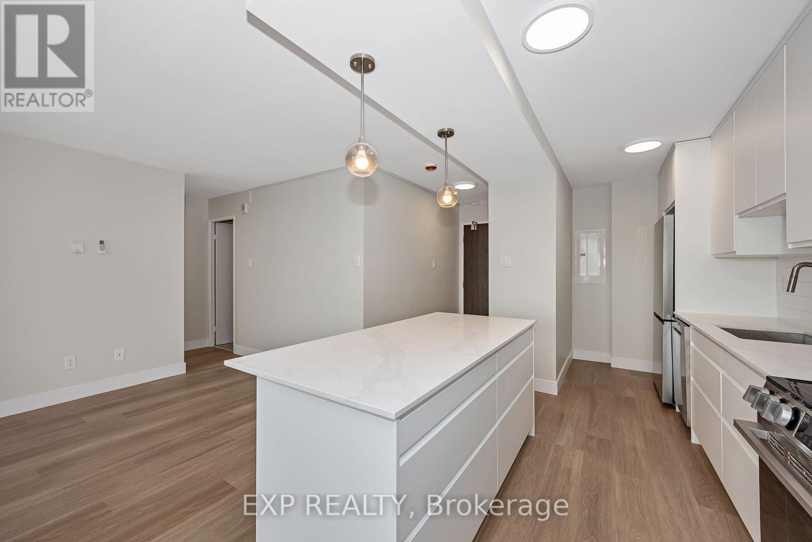 #1707 1785 FROBISHER LANE - 13