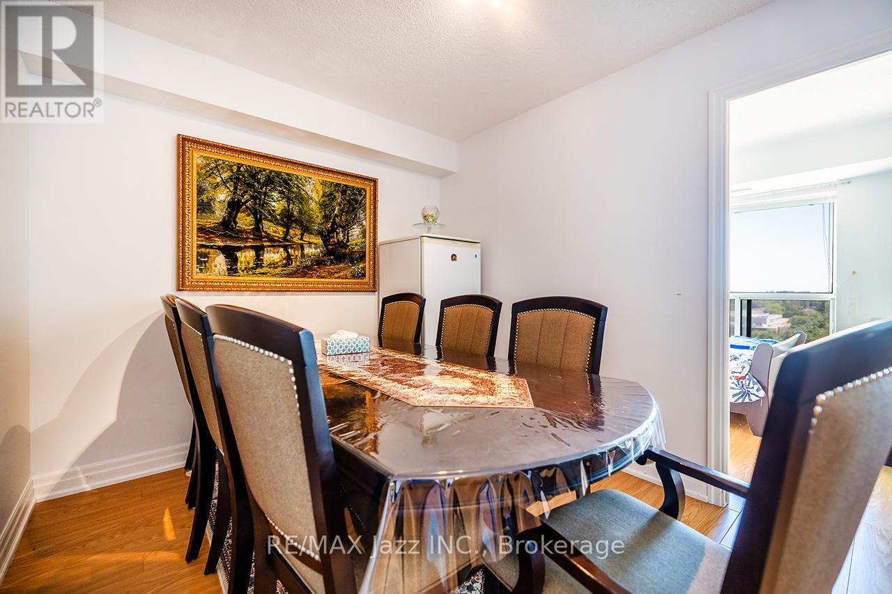 #1407 188 DORIS AVENUE - 13