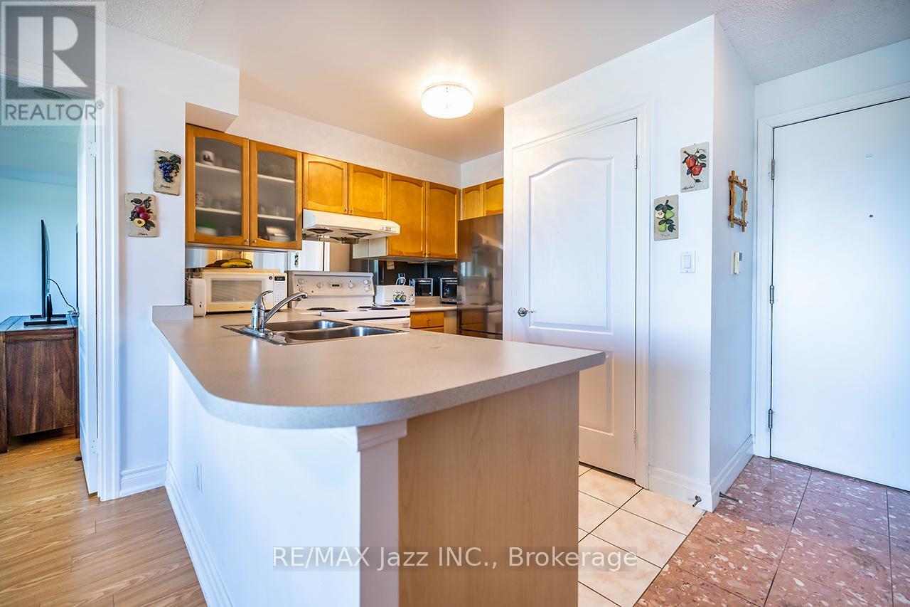 #1407 188 DORIS AVENUE - 16
