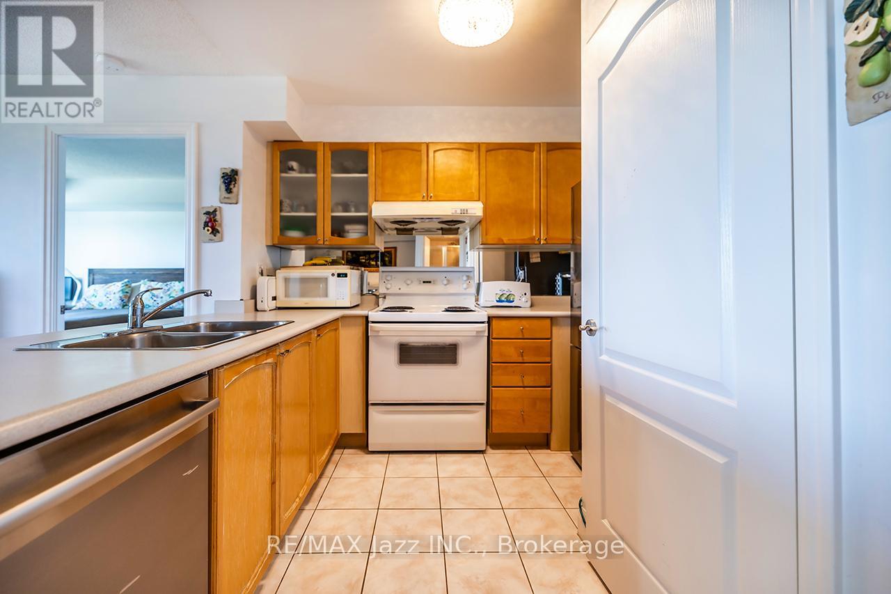 #1407 188 DORIS AVENUE - 17