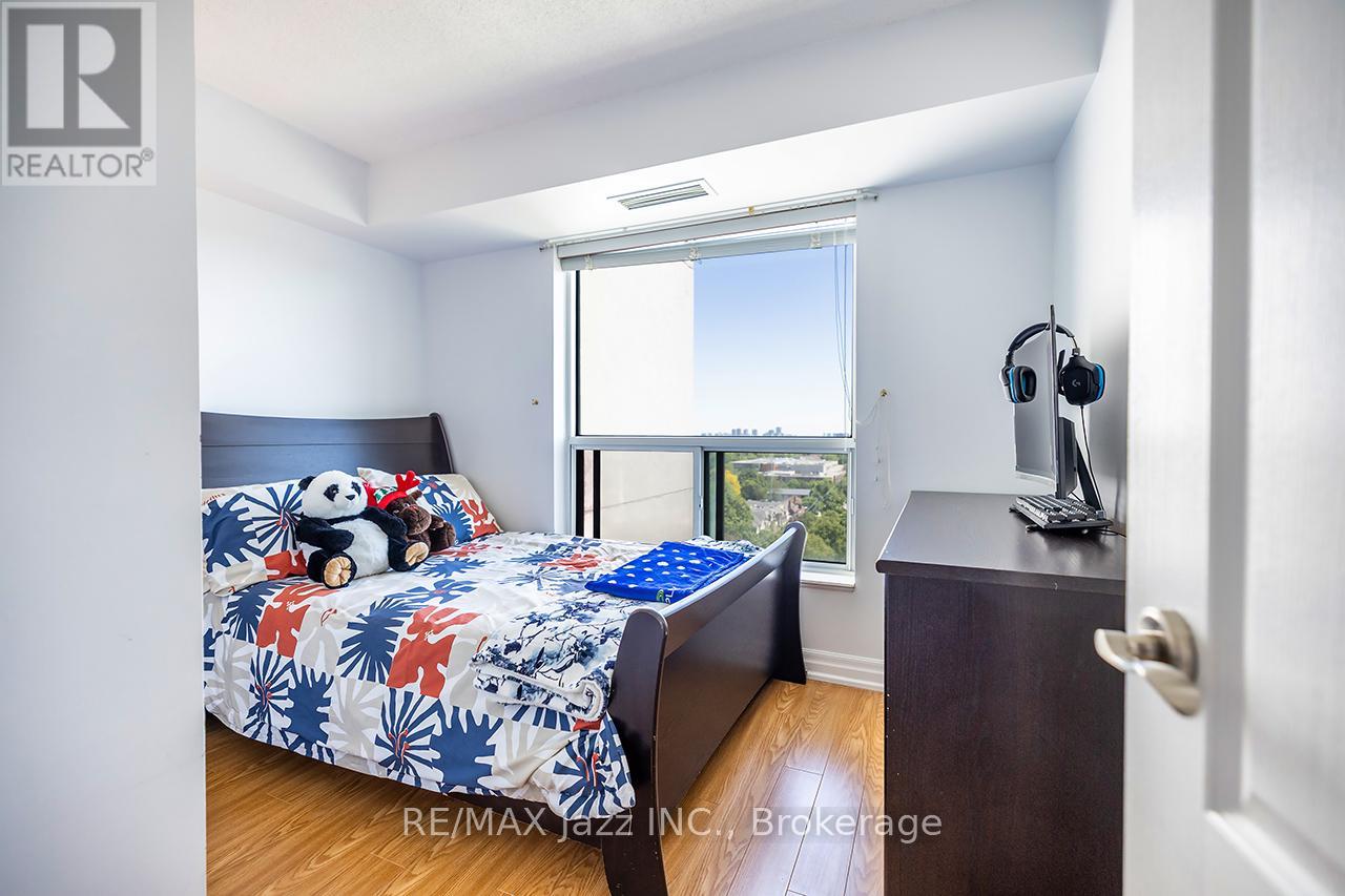 #1407 188 DORIS AVENUE - 25
