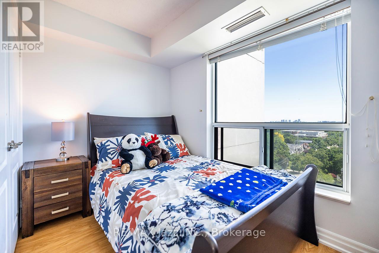 #1407 188 DORIS AVENUE - 26