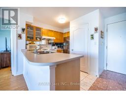 1407 - 188 Doris Avenue, Toronto, ON M2N6Z5 Photo 12