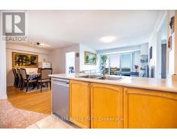 1407 - 188 Doris Avenue, Toronto, ON M2N6Z5 Photo 11