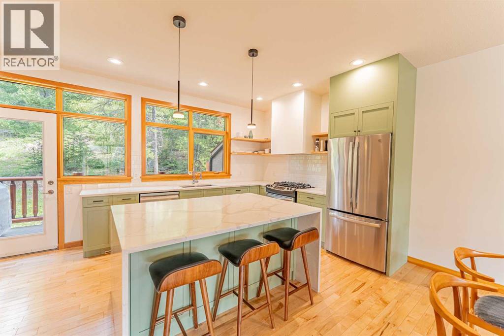#21 137 Wapiti Close - 4