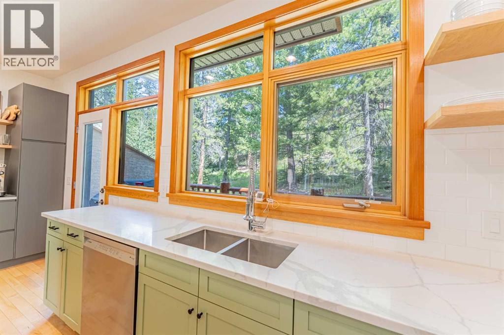 #21 137 Wapiti Close - 10