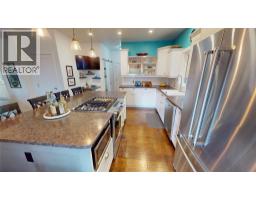 Foyer - 956 Copper Point Way, Invermere, BC V0A1K3 Photo 9