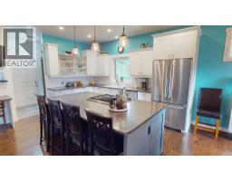 Mud room - 956 Copper Point Way, Invermere, BC V0A1K3 Photo 8