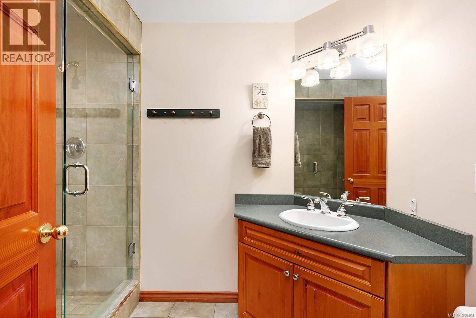 3331 Royal Vista Way - 32