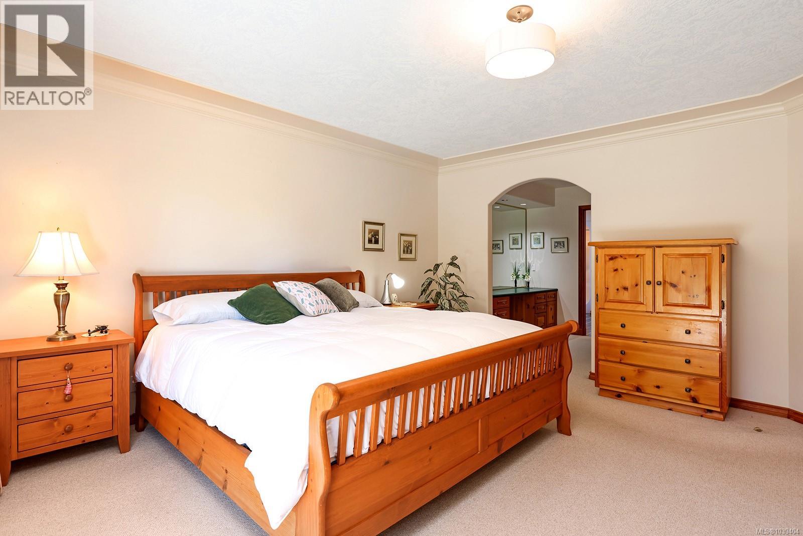 3331 Royal Vista Way - 38