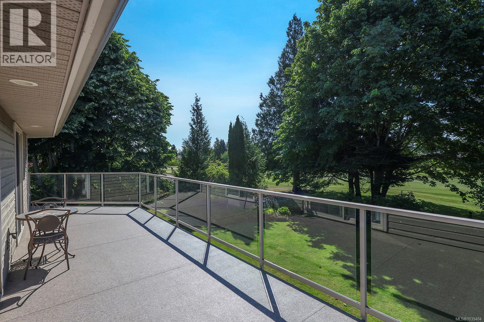 3331 Royal Vista Way - 9