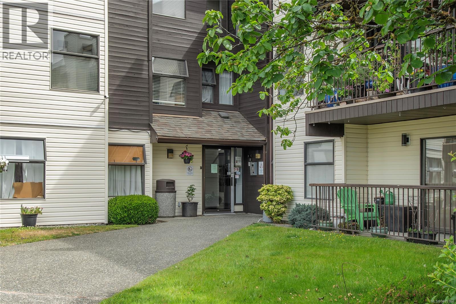 #210 585 Dogwood St - 26