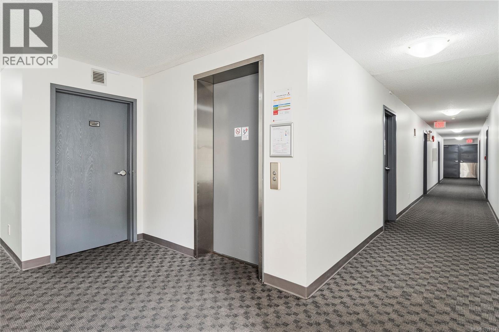 #210 585 Dogwood St - 30