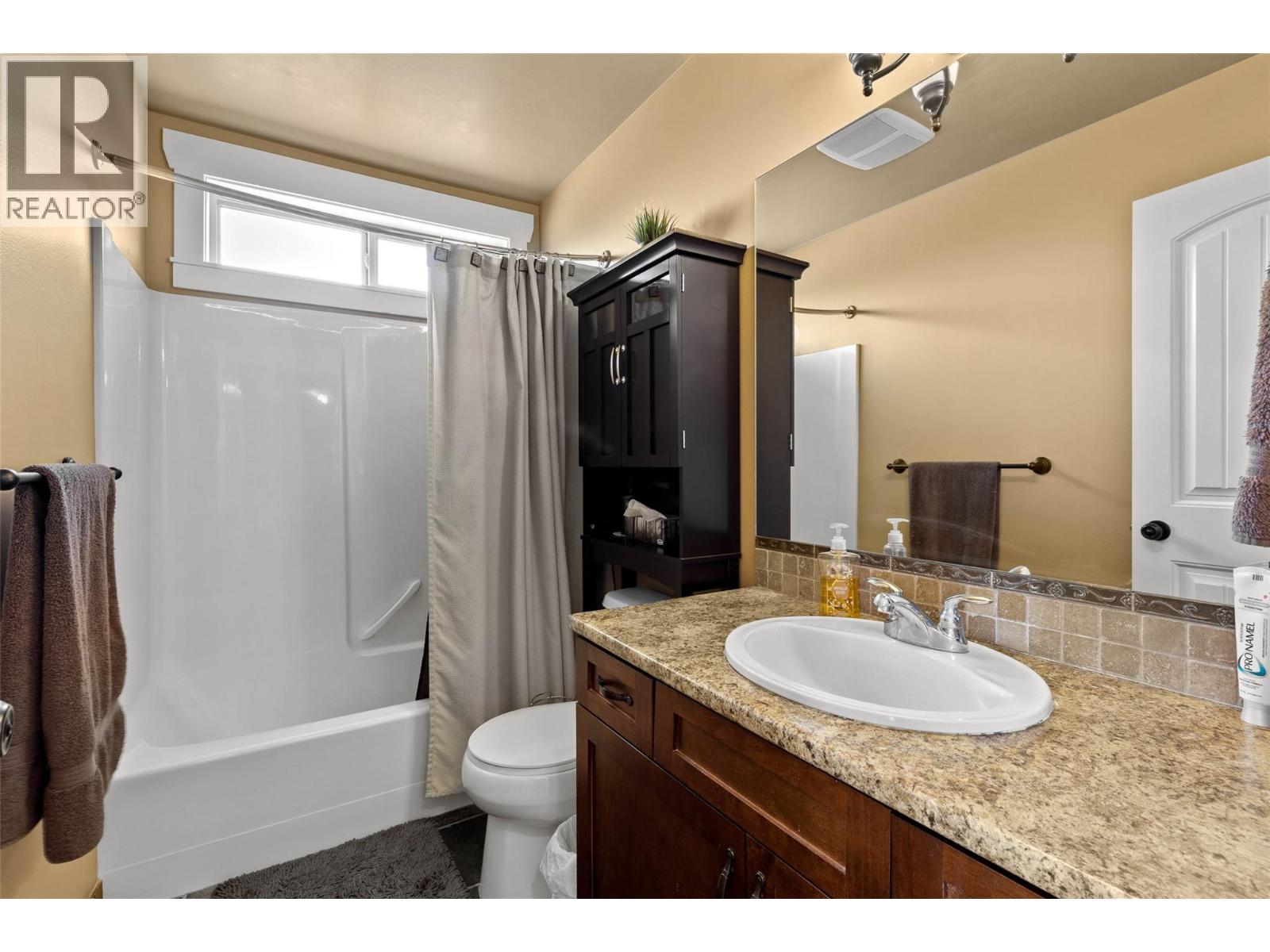 2633 Squilax Anglemont Road Unit# 184, Lee Creek