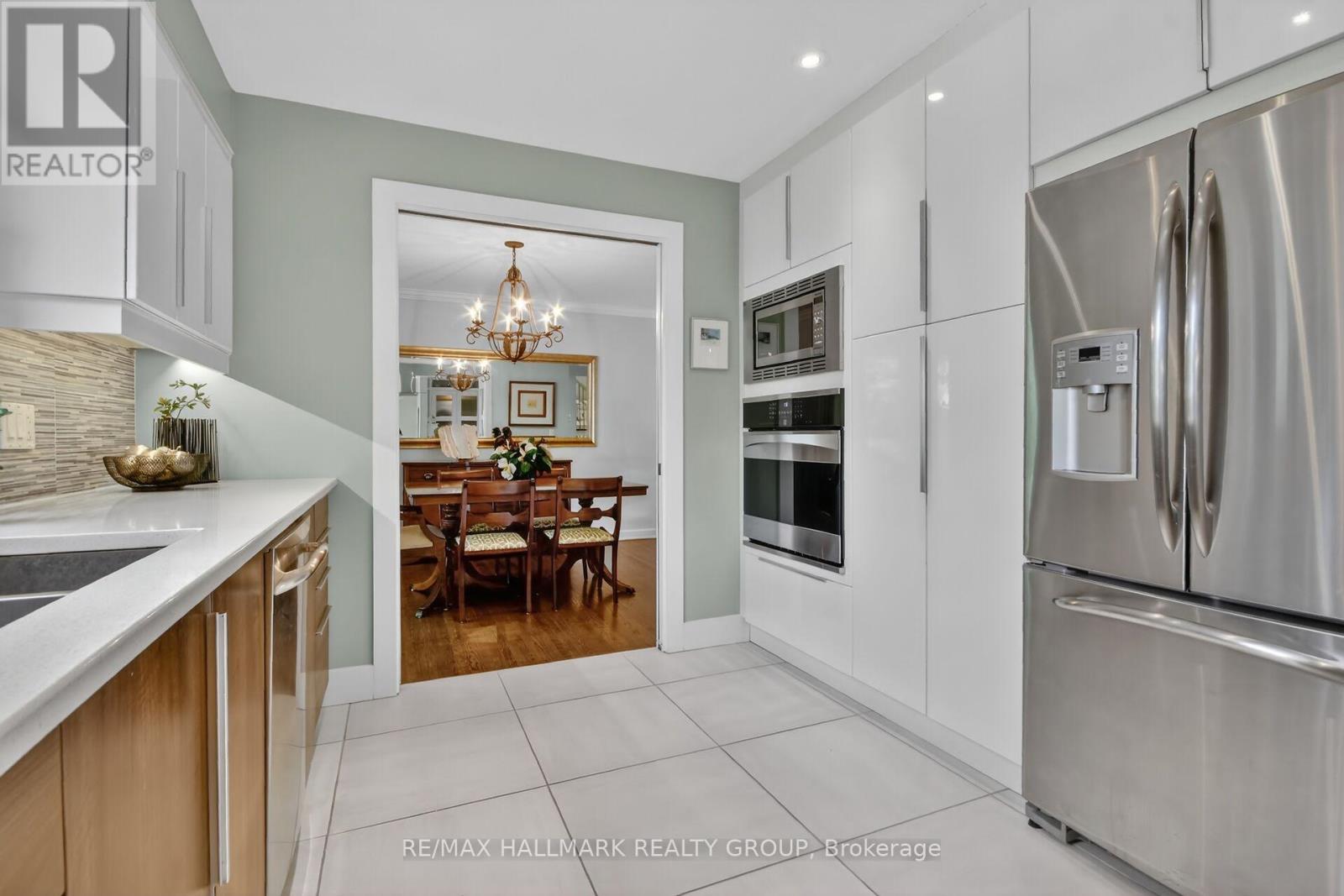 785 DUNLOE AVENUE - 16