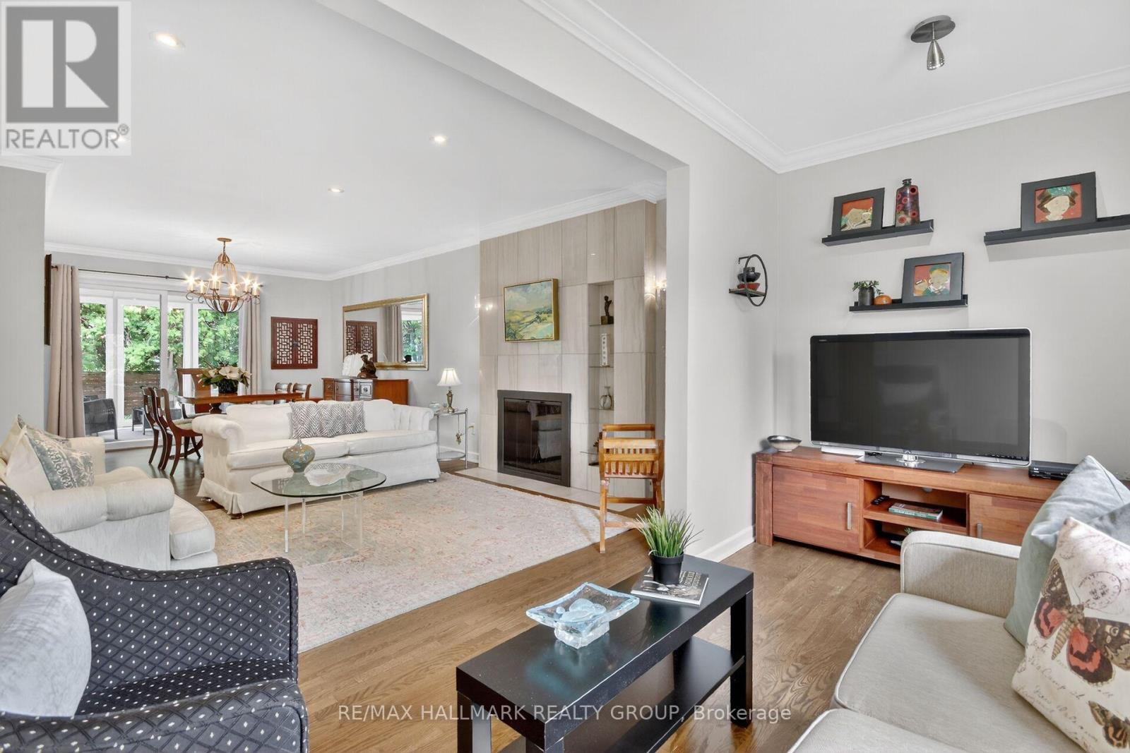 785 DUNLOE AVENUE - 7