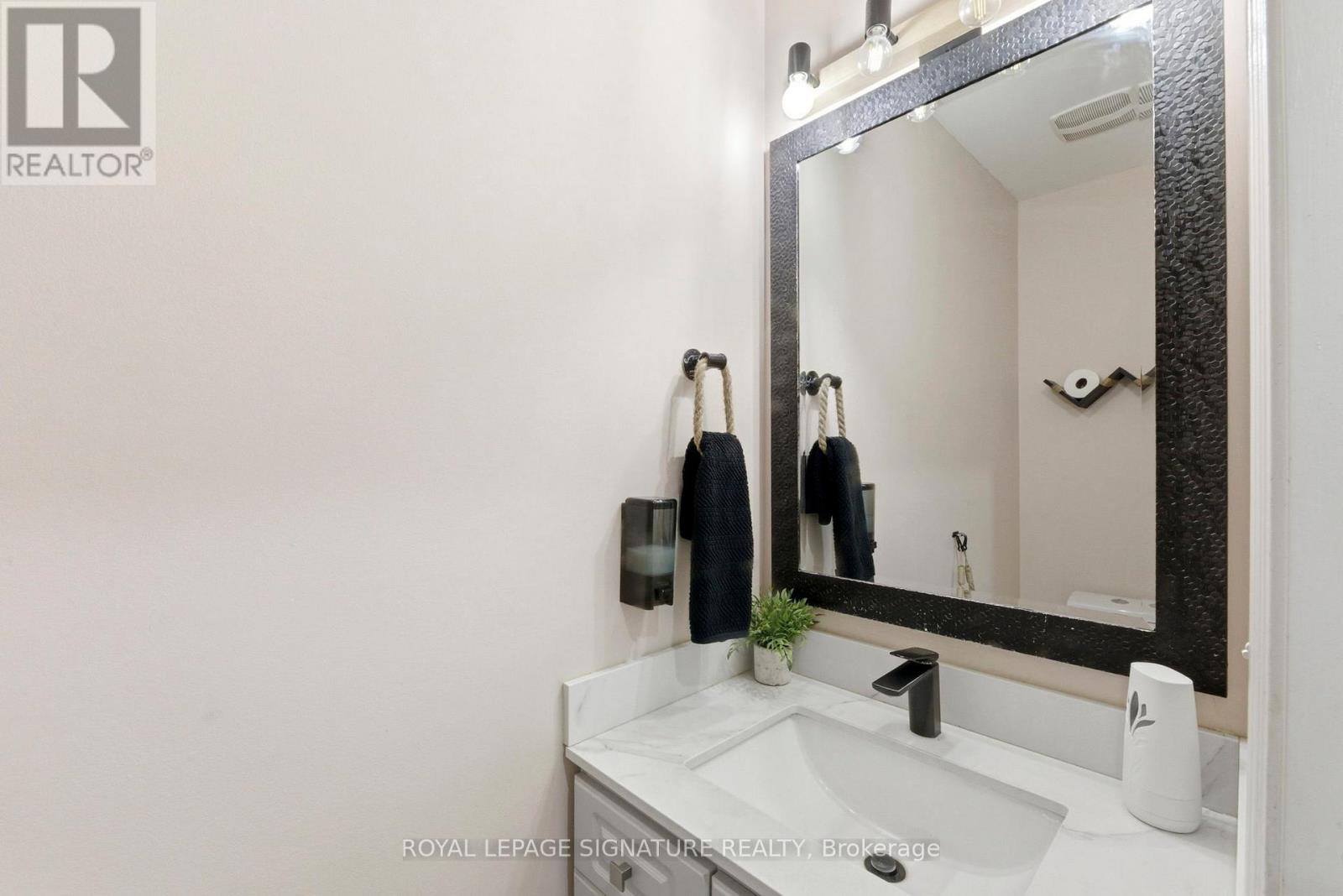 31 KIDBROOK ROAD - 20