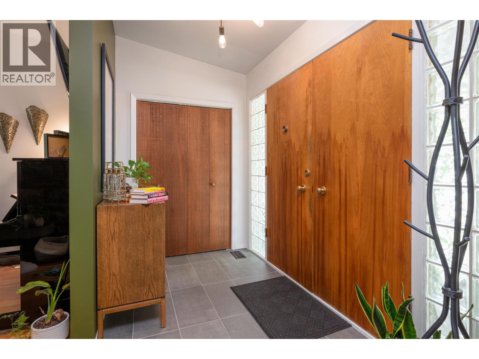 1734 HARPER DRIVE - 13